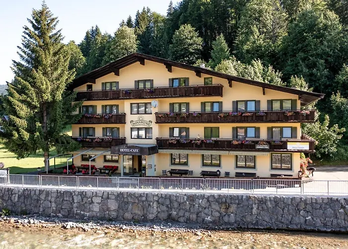 Sonnwend Guest house 3*